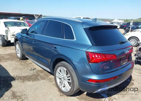 2018 Audi Q5 2.0T Premium/2.0T Tech Premium из США, поврежденный, VIN WA1CNAFY9J2192343